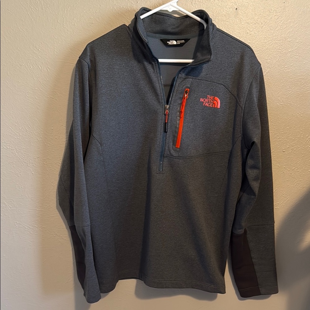 The North Face Men's Gray Jacket half‎ zip